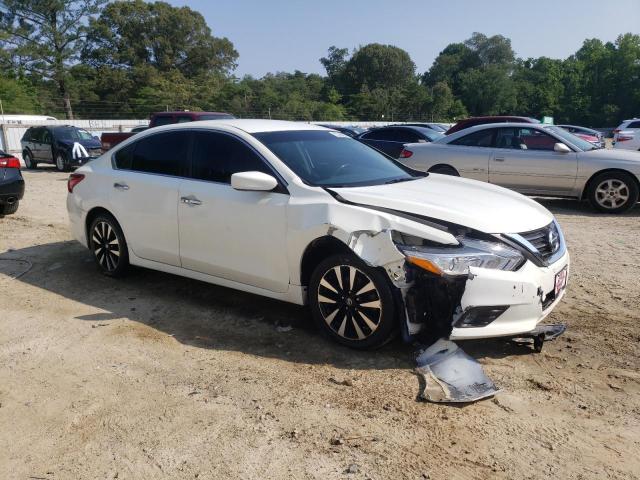  NISSAN ALTIMA 2018 Белы