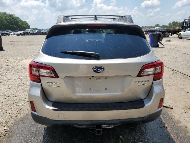  SUBARU OUTBACK 2017 Srebrny