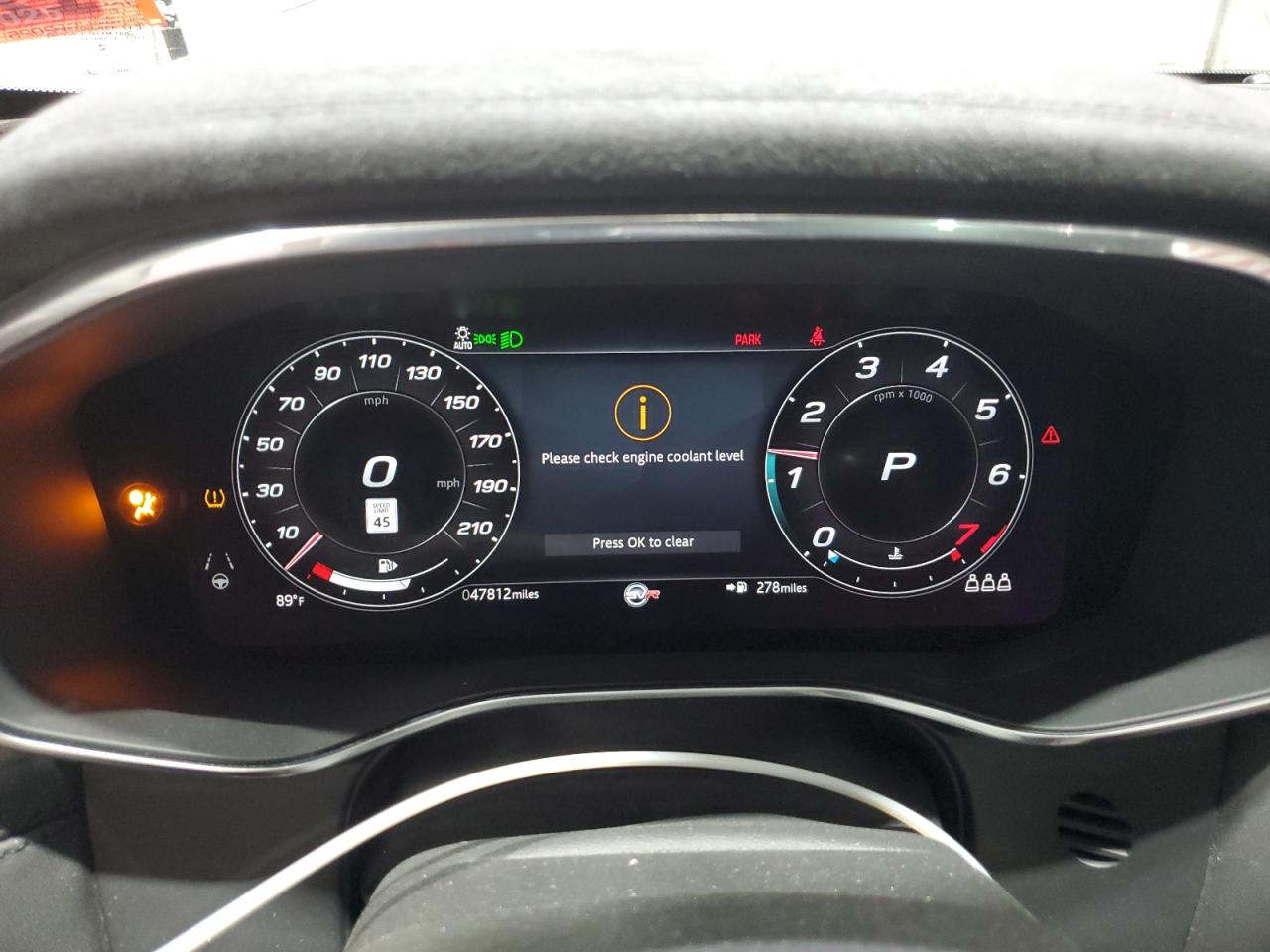 2022 Jaguar F-Pace Svr VIN: SADCZ2EE1NA693069 Lot: 62398195