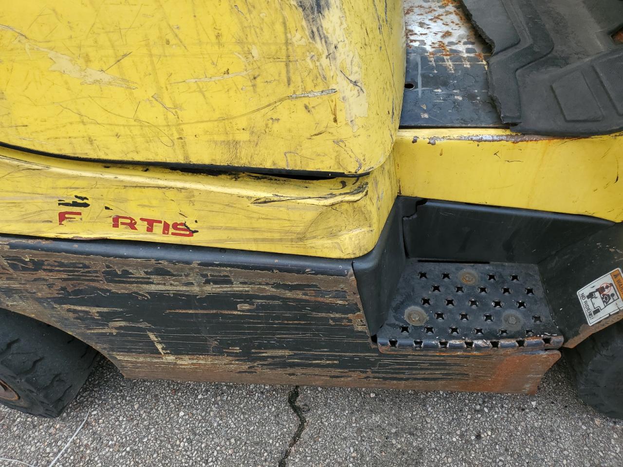 HYST FORKLIFT 2013 VIN F001V04525L photo 9