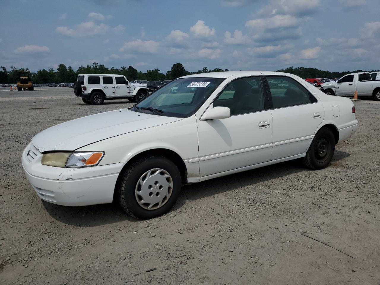 1999 Toyota Camry Ce للبيع في Lumberton، NC - Front End