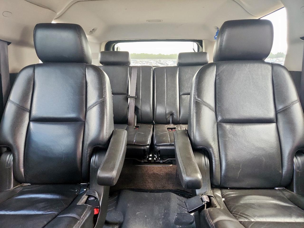 2011 GMC Yukon Xl Denali VIN: 1GKS2MEF2BR259339 Lot: 59593845