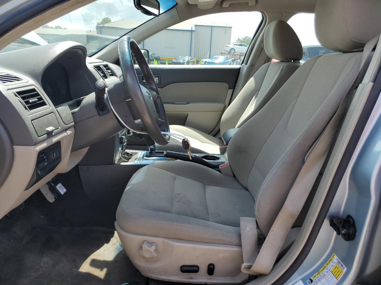 2010 Ford Fusion Hybrid VIN: 3FADP0L31AR215509 Lot: 61724795