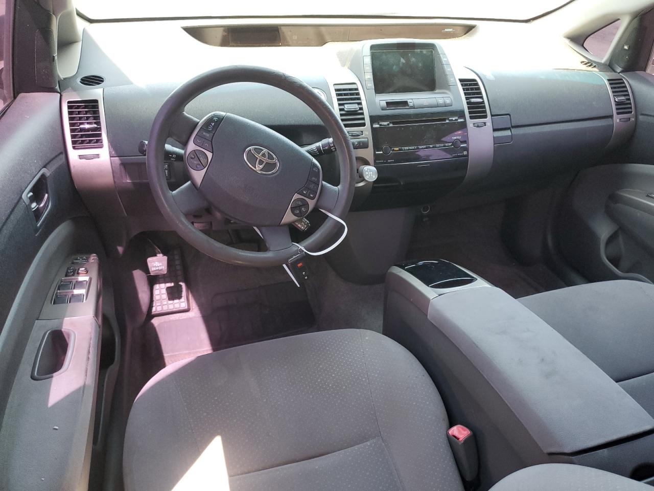 2007 Toyota Prius VIN: JTDKB20U477567573 Lot: 61032415