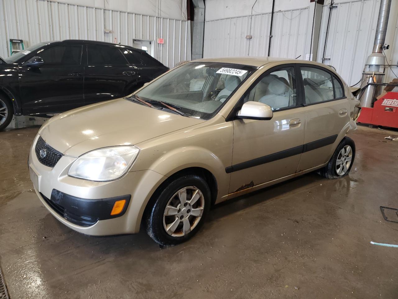 Franklin, WI에서 판매 중인 2006 Kia Rio - Rear End