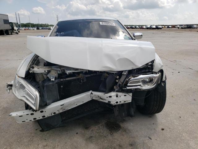  CHRYSLER 300 2018 White