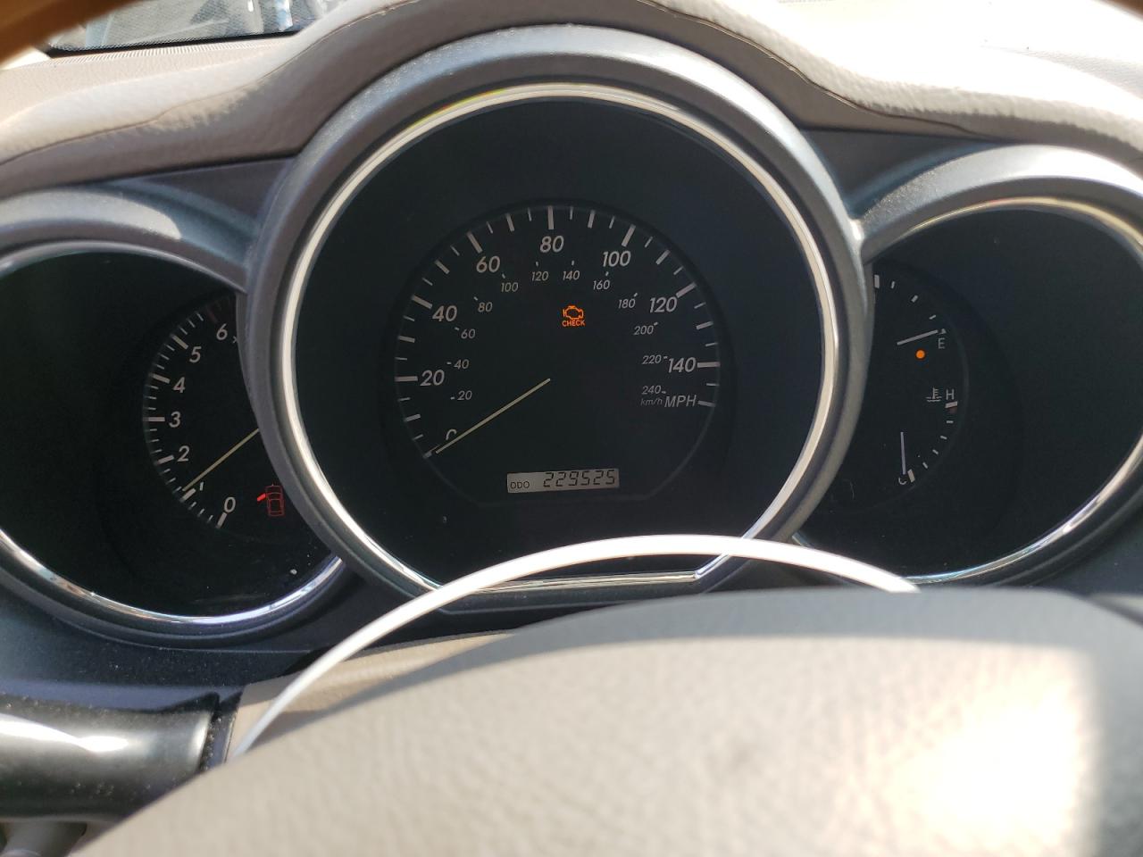 2004 Lexus Rx 330 VIN: 2T2HA31U44C018401 Lot: 61141315