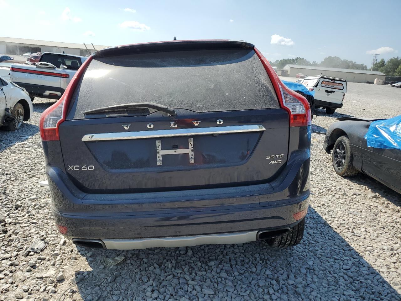 2016 Volvo Xc60 T6 Premier VIN: YV4902RK3G2833813 Lot: 61873905