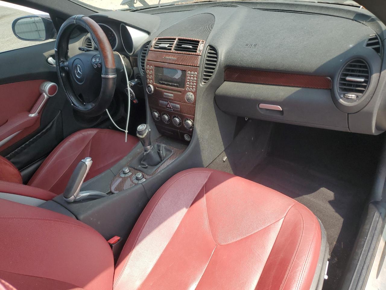 2005 Mercedes-Benz Slk 350 VIN: WDBWK56F15F049398 Lot: 59022025