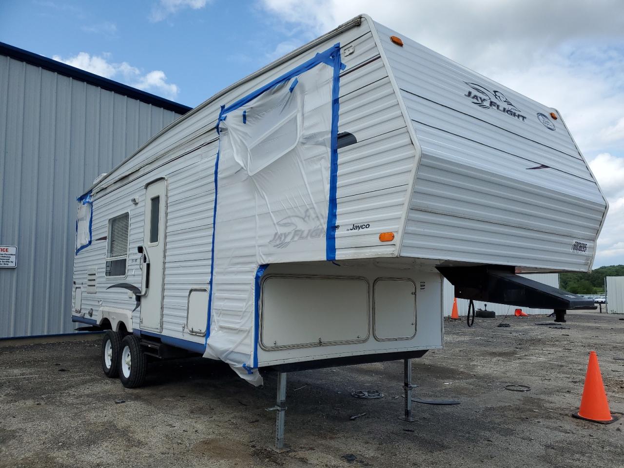 2004 Jayco Jay Flight for Sale in Mcfarland, WI - Side