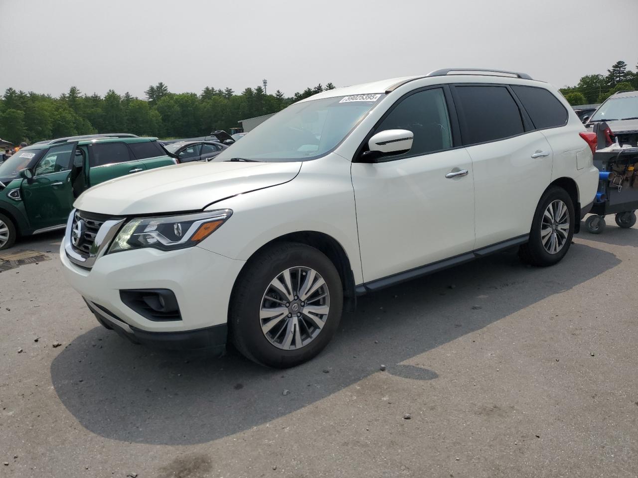 2019 Nissan Pathfinder S