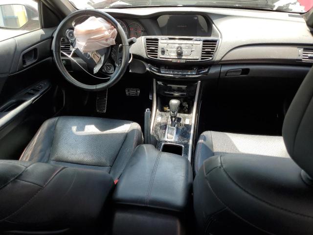  HONDA ACCORD 2017 Czerwony