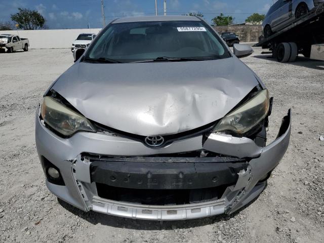  TOYOTA COROLLA 2015 Srebrny