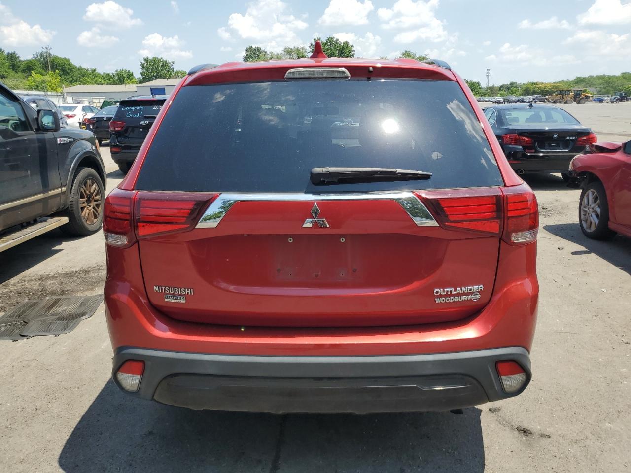2019 Mitsubishi Outlander Se VIN: JA4AD3A33KZ050032 Lot: 62216975
