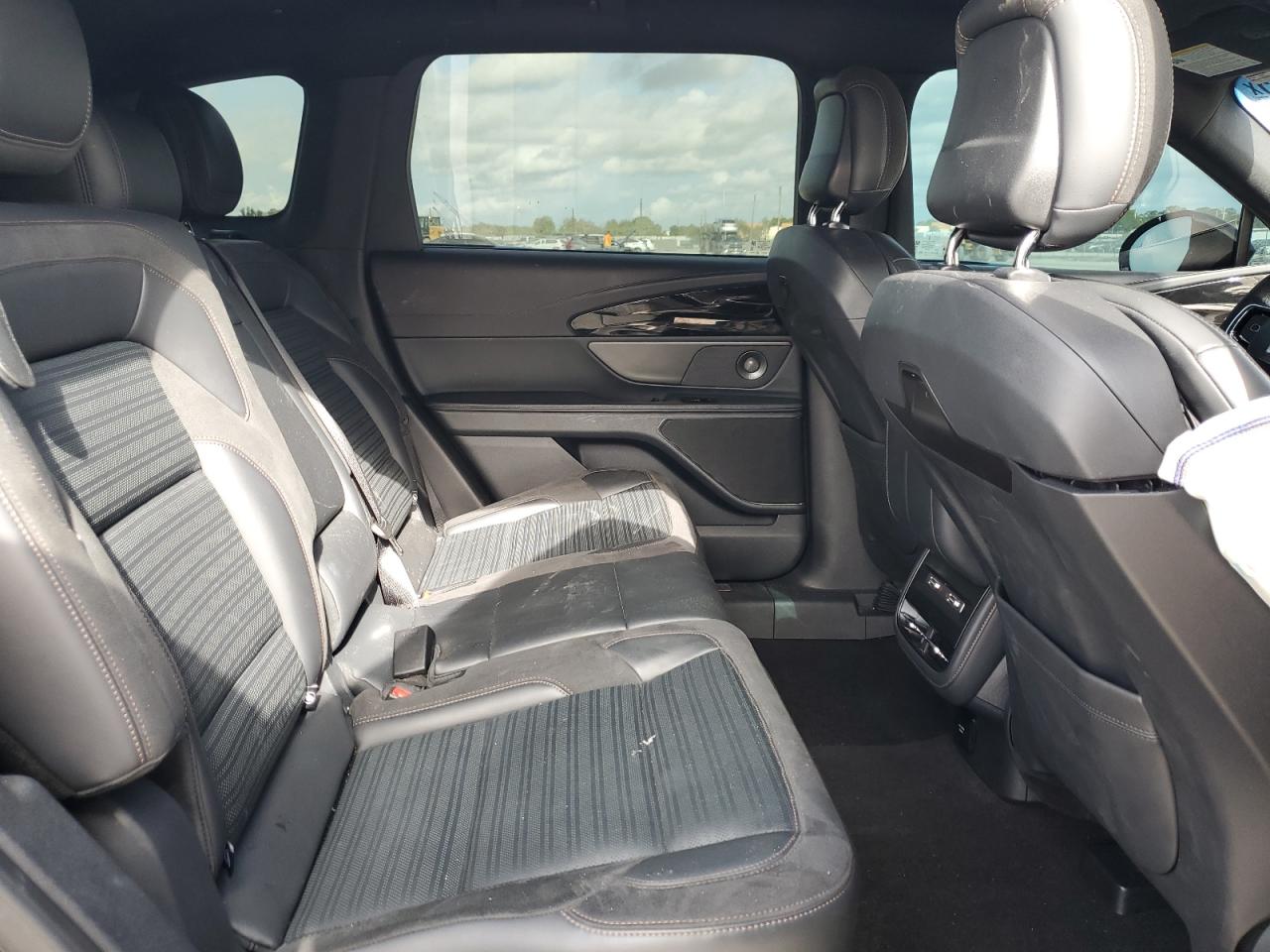 2024 Lincoln Nautilus Reserve VIN: 5LMPJ8KA1RJ828803 Lot: 59901145