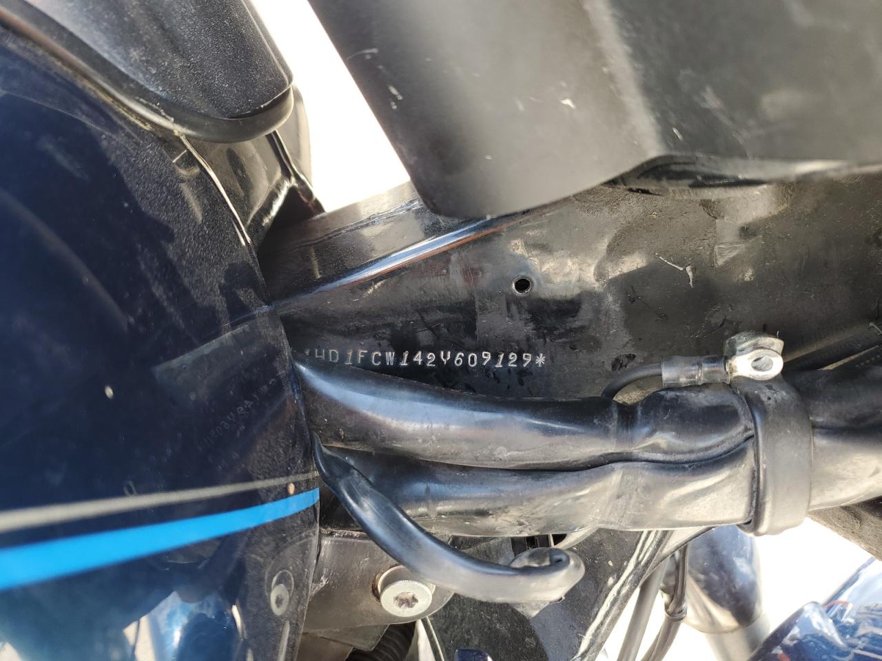 2002 Harley-Davidson Flhtcui VIN: 1HD1FCW142Y609129 Lot: 62754995