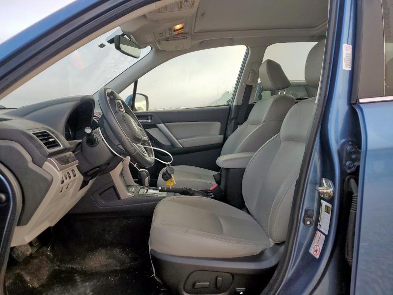  SUBARU FORESTER 2017 Blue
