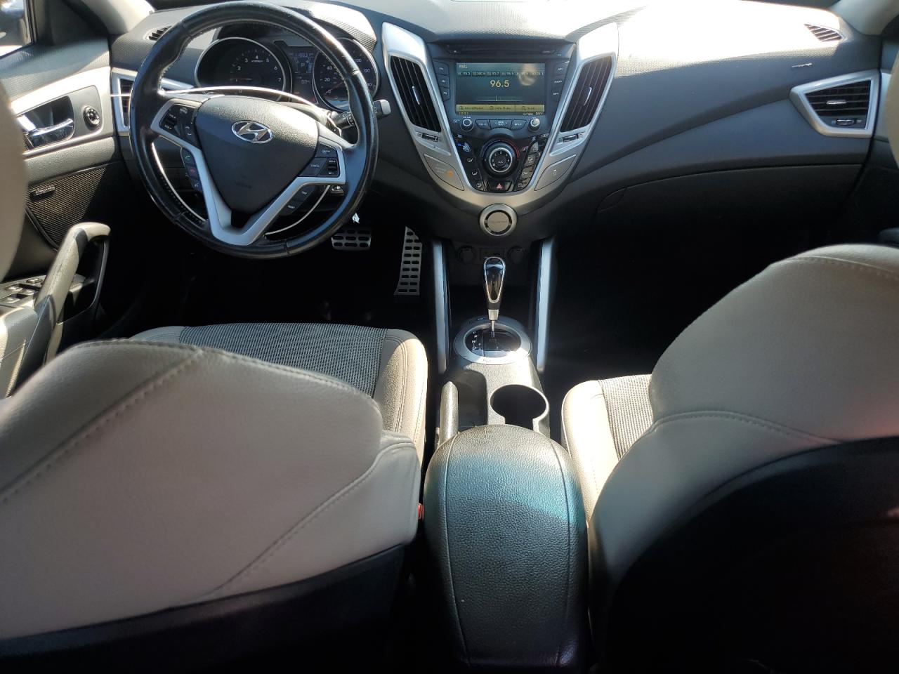 2013 Hyundai Veloster VIN: KMHTC6AD7DU151565 Lot: 61095645