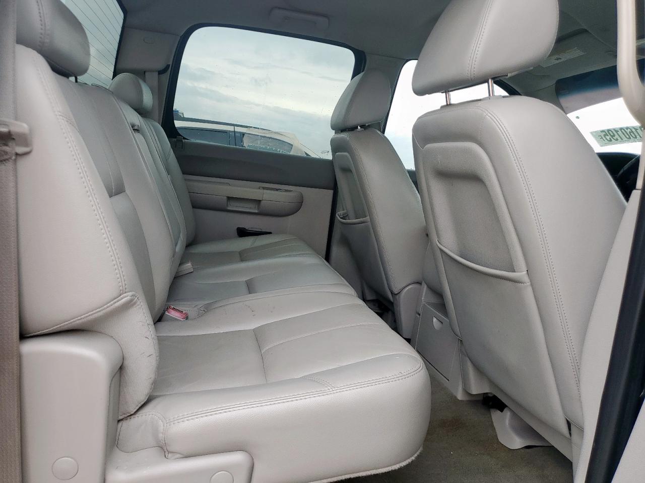2008 GMC Sierra C1500 VIN: 3GTEC13J98G113251 Lot: 60160195