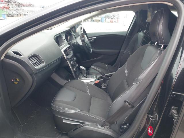 2013 VOLVO V40