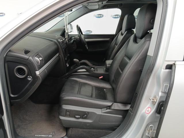 2005 PORSCHE CAYENNE TI