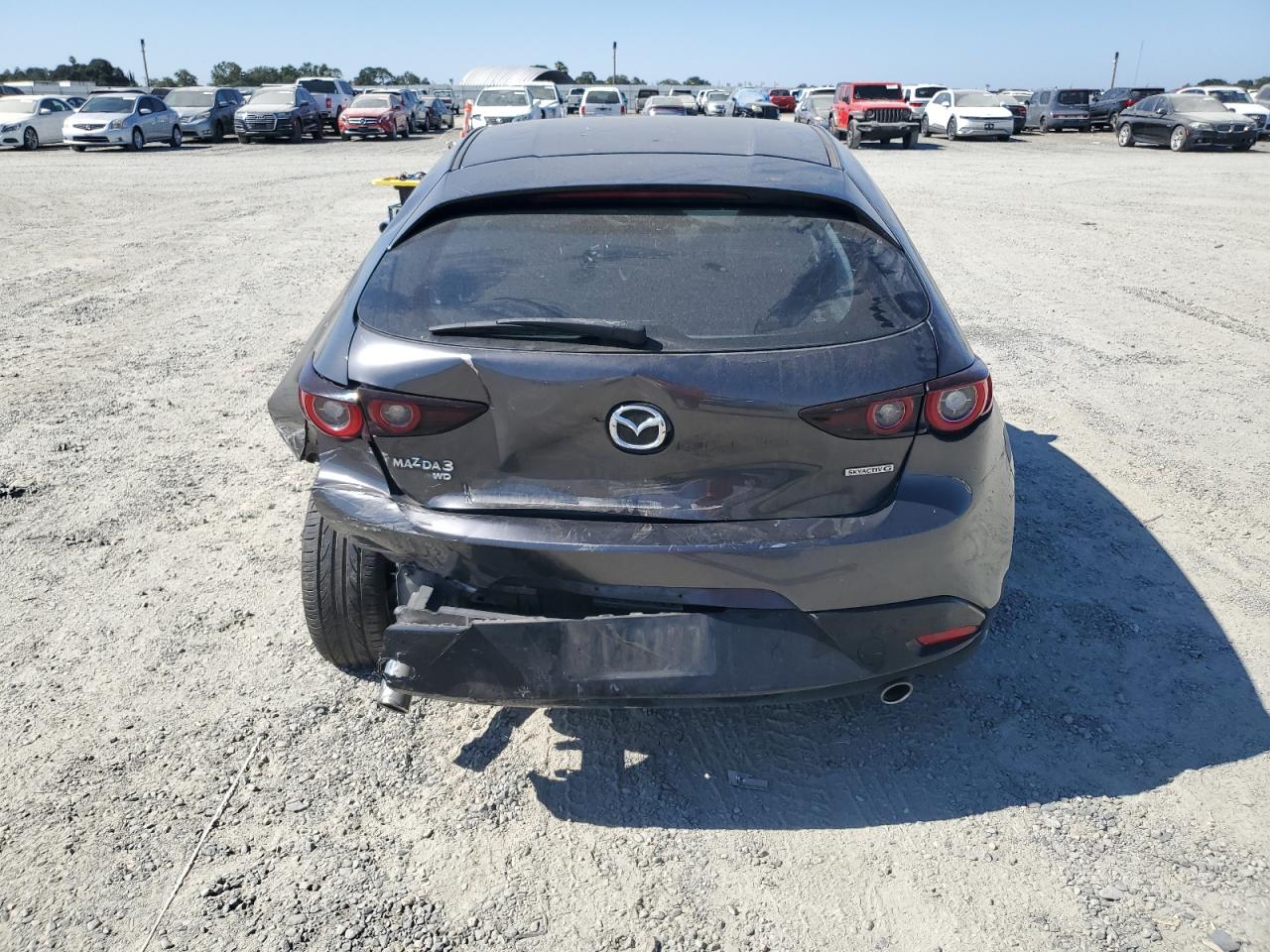 2022 Mazda 3 Preferred VIN: JM1BPBLL7N1506903 Lot: 61059705