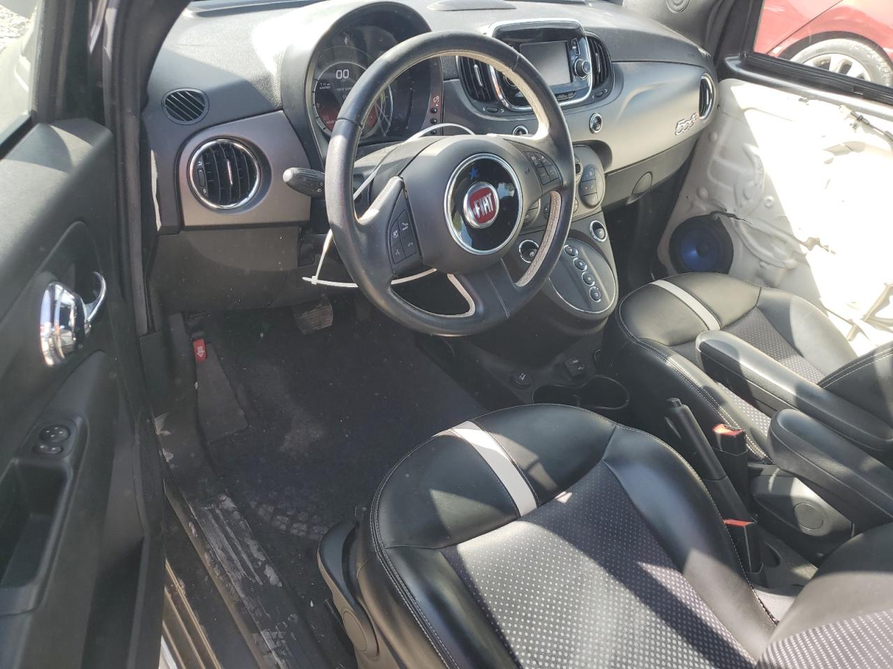 2016 Fiat 500 Electric VIN: 3C3CFFGE3GT121963 Lot: 61745365