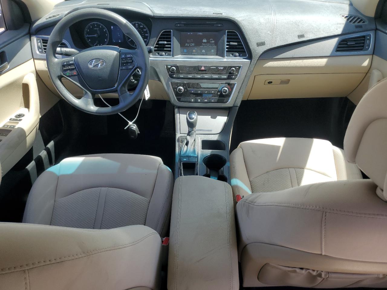 2017 Hyundai Sonata Se VIN: 5NPE24AF3HH592406 Lot: 62721765