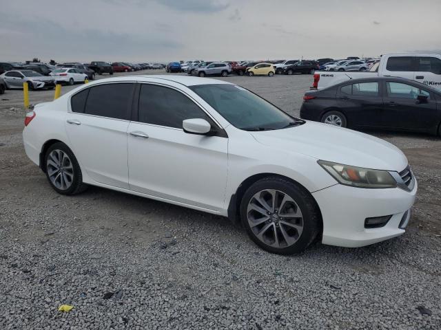 Седани HONDA ACCORD 2015 Білий