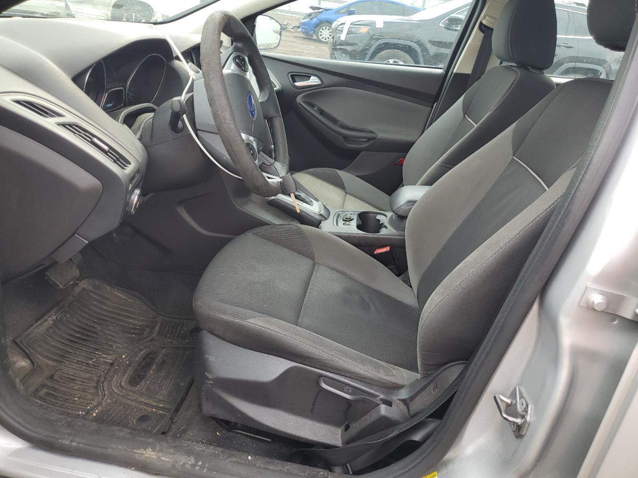 2014 Ford Focus Se VIN: 1FADP3F21EL415945 Lot: 63029265