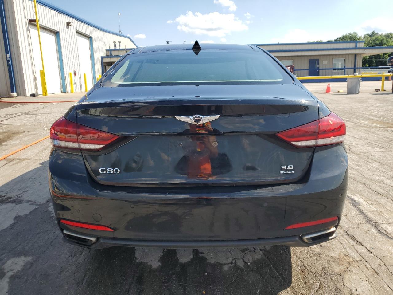 2017 Genesis G80 Base VIN: KMHGN4JE5HU204049 Lot: 61250405