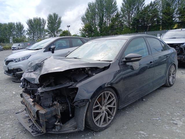 VOLKSWAGEN JETTA SE B 2014