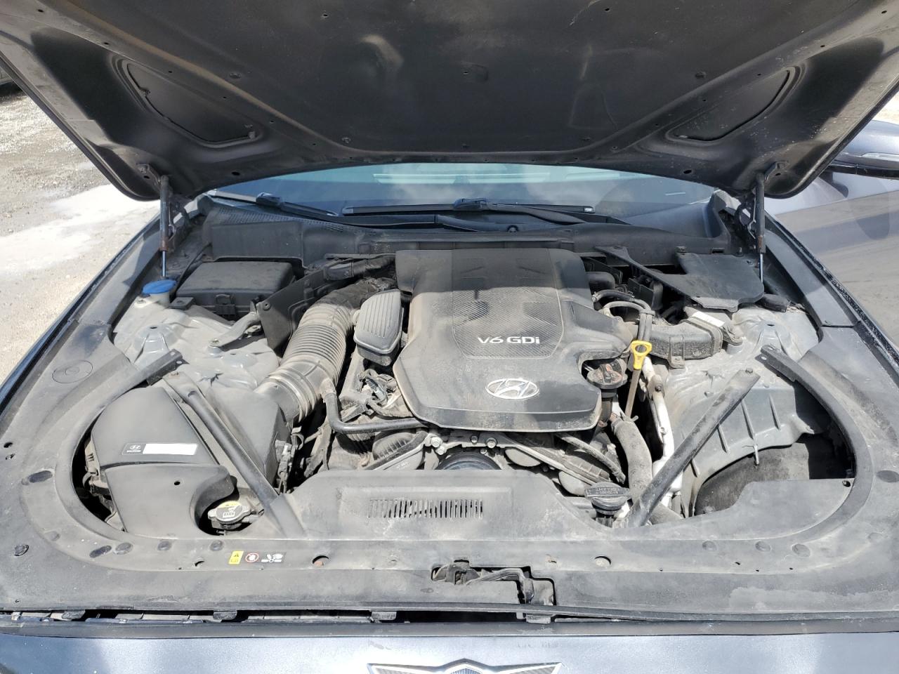 2015 Hyundai Genesis 3.8L VIN: KMHGN4JE9FU019550 Lot: 62037725
