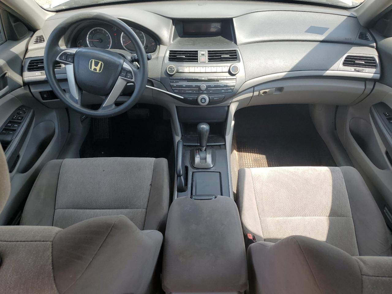HONDA ACCORD 2010 VIN 1HGCP2F47AA164373 photo 8