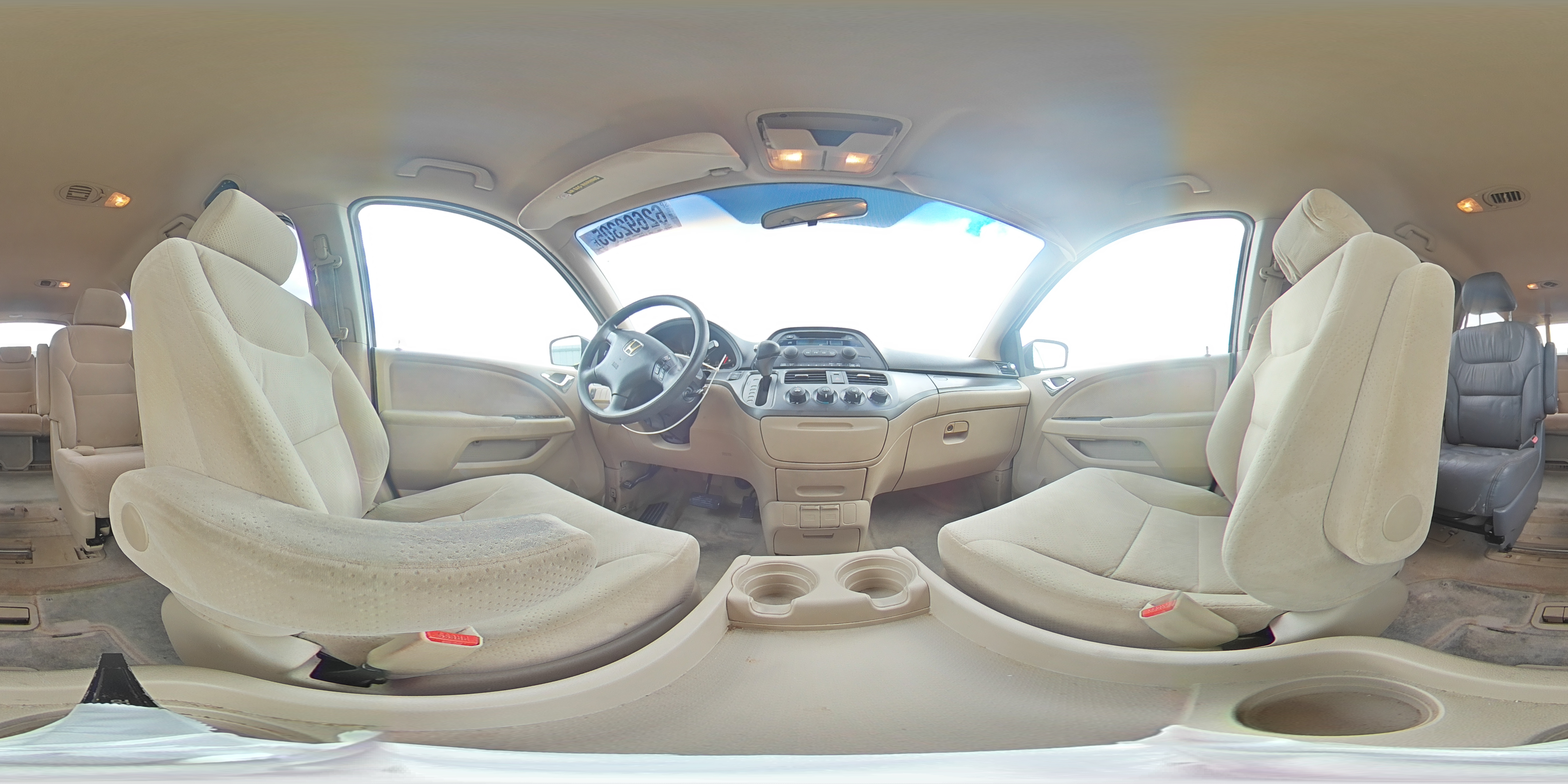 2005 Honda Odyssey Lx VIN: 5FNRL38225B008521 Lot: 62692305