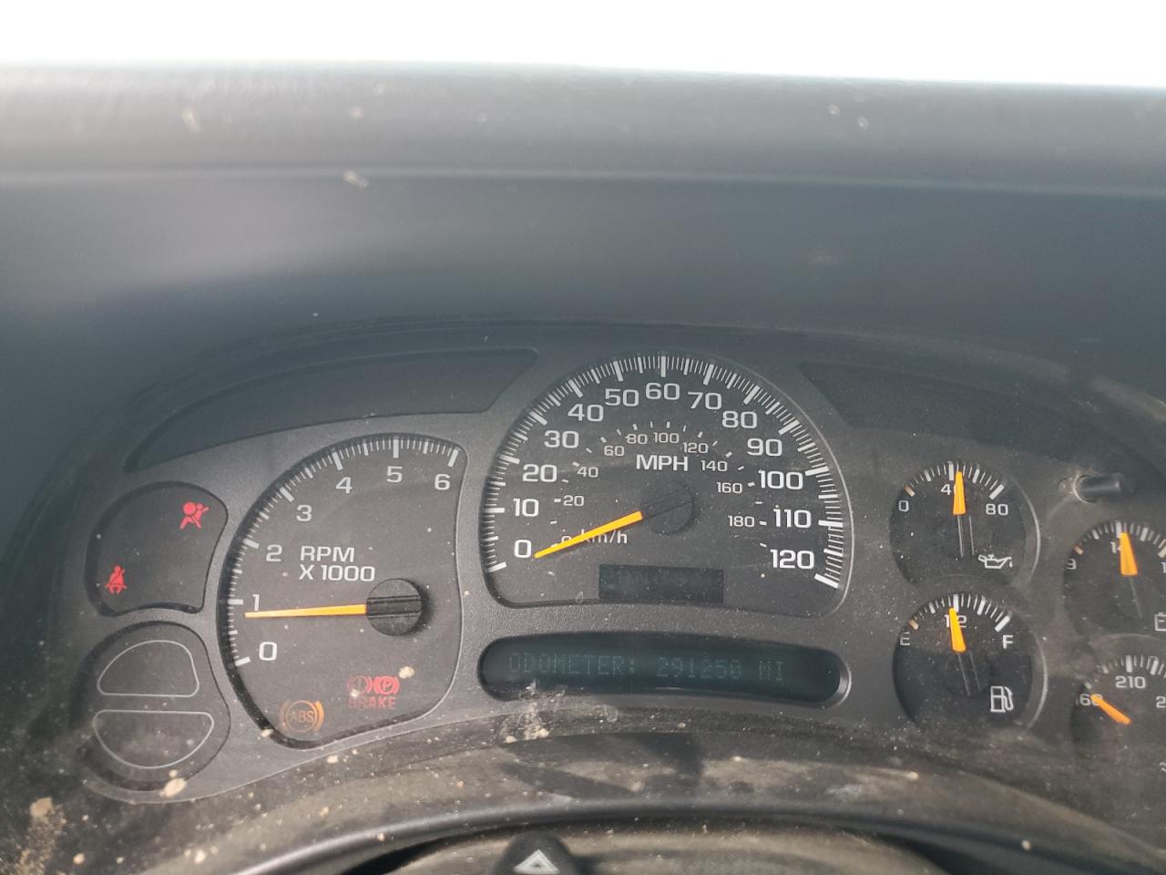 2003 Chevrolet Tahoe K1500 VIN: 1GNEK13Z23J145143 Lot: 62309055