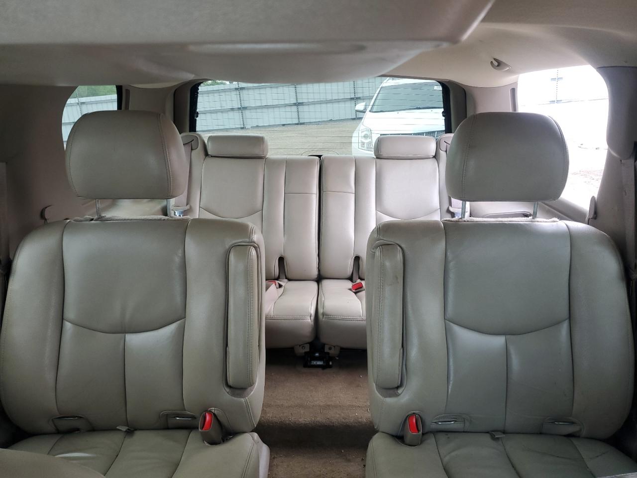 2005 GMC Yukon VIN: 1GKEC13T95J168654 Lot: 59802425