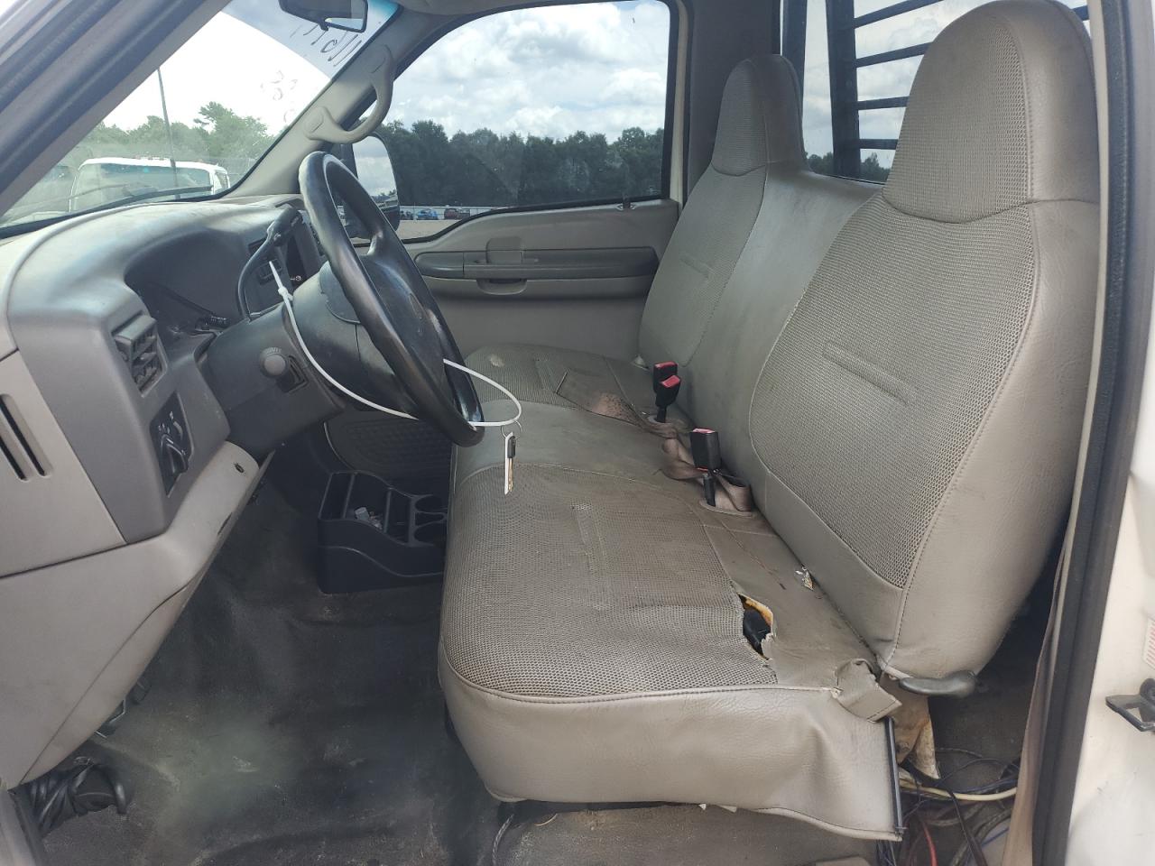 1999 Ford F350 Super Duty VIN: 1FDWF36F9XEE49370 Lot: 59525015