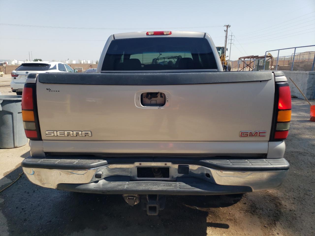 2005 GMC New Sierra K1500 VIN: 2GTEK13T351240117 Lot: 61091915