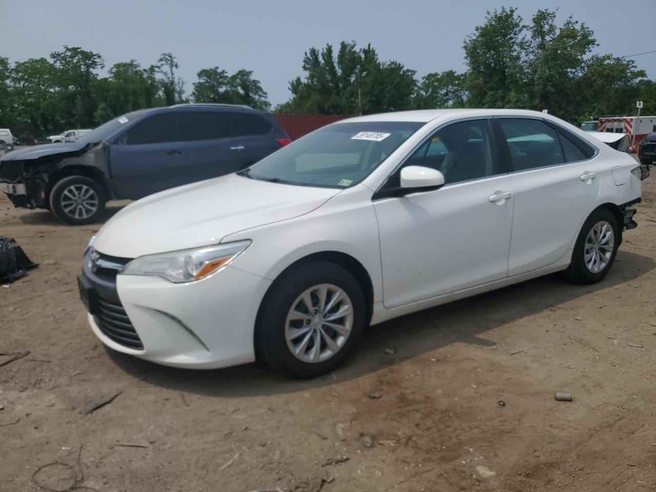 2016 Toyota Camry Le de vânzare în Baltimore, MD - Rear End