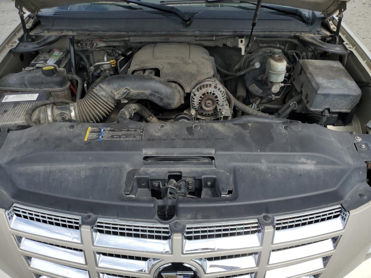 2007 Cadillac Escalade Luxury VIN: 1GYFK63807R282990 Lot: 62121795