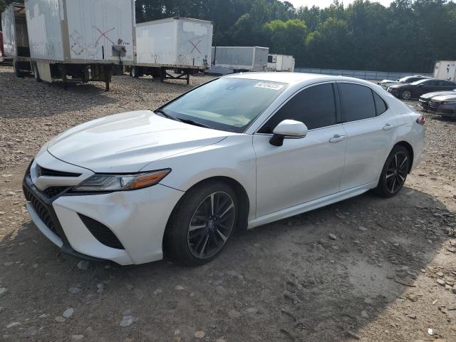  TOYOTA CAMRY 2019 Biały