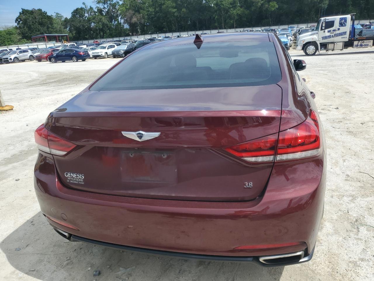 2015 Hyundai Genesis 3.8L VIN: KMHGN4JE6FU014130 Lot: 63260375