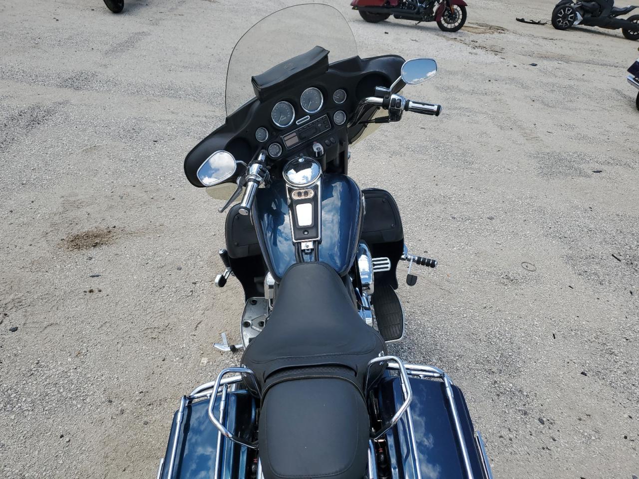 2002 Harley-Davidson Flhtcui VIN: 1HD1FCW142Y609129 Lot: 62754995
