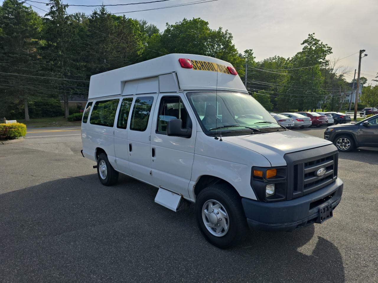 2014 Ford Econoline E250 Van for Sale in North Billerica, MA - Minor Dent/Scratches