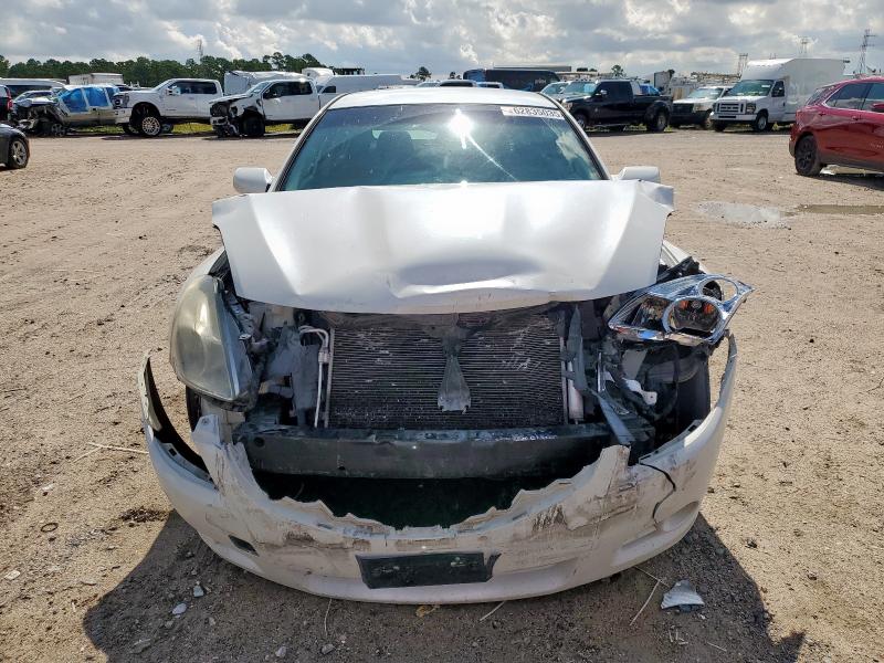 Sedans NISSAN ALTIMA 2012 Biały
