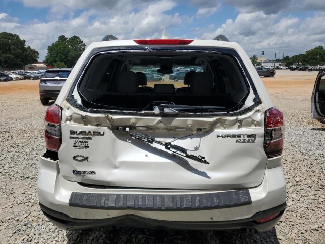  SUBARU FORESTER 2016 White