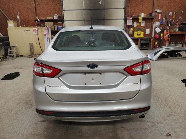  FORD FUSION 2016 Srebrny