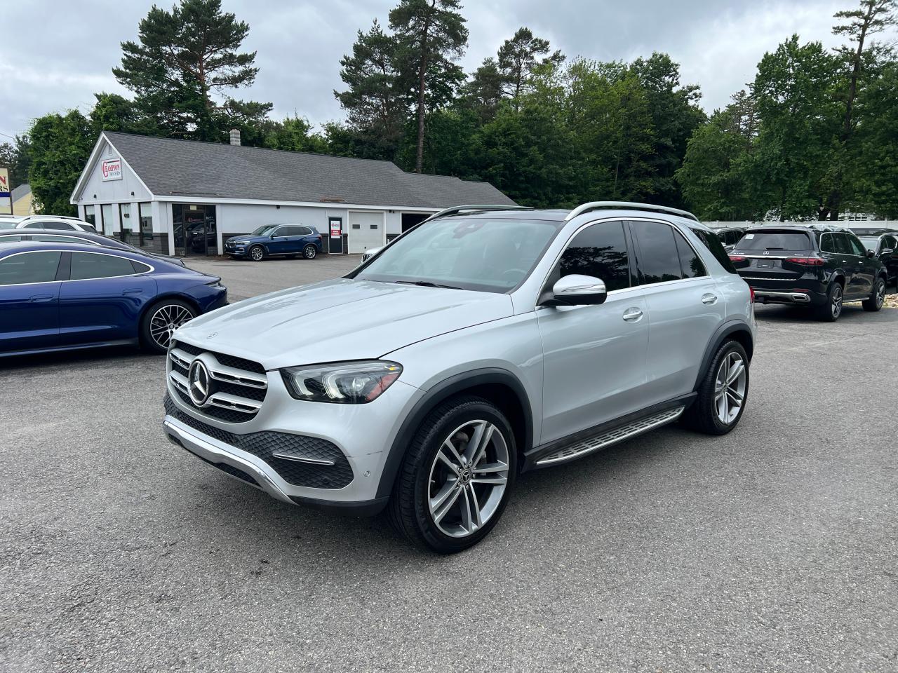 2020 Mercedes-Benz Gle 350 4Matic for Sale in North Billerica, MA - Minor Dent/Scratches