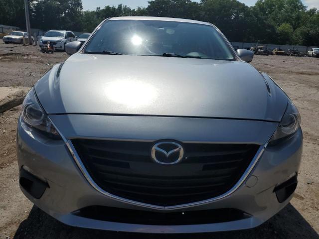  MAZDA 3 2016 Srebrny
